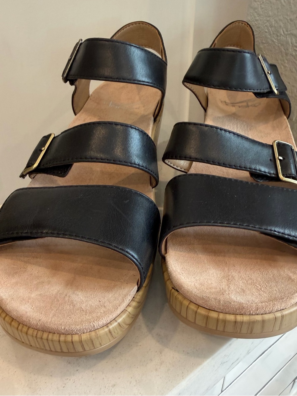 DANSKO Malena Sz 37 Women's Black Strappy Platform Sandals Velcro straps - Picture 3 of 8